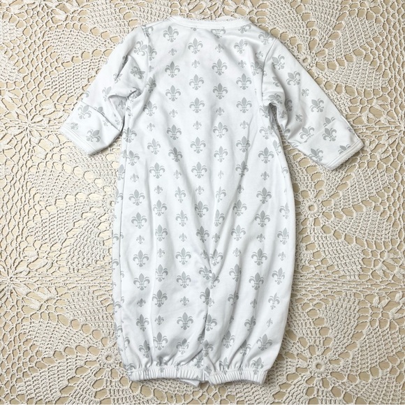 NWT Shimoa Baby Boy 6 Months Gray Fleur-De-Lis Pima Cotton Converter Gown - Picture 4 of 4